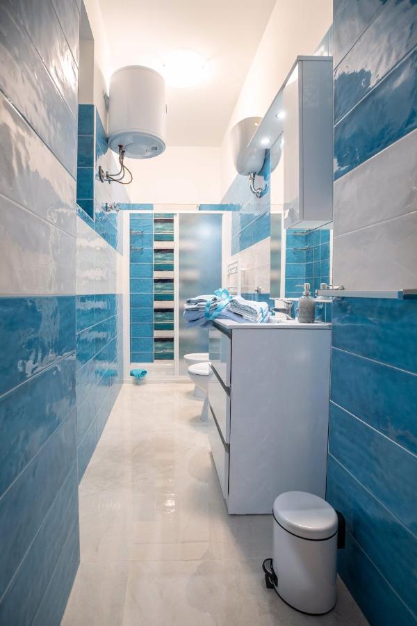 Apartamento New In!Amalie At Santa Lucia Nápoles Exterior foto